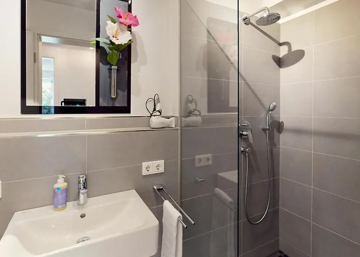 Διαμέρισμα Garden *